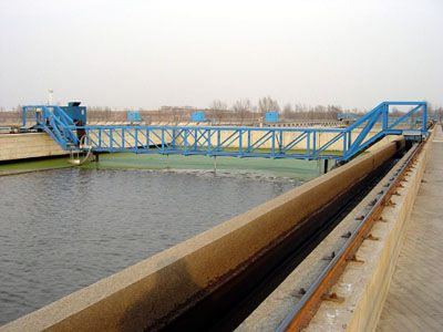 KHCG型桁車(chē)式刮泥機